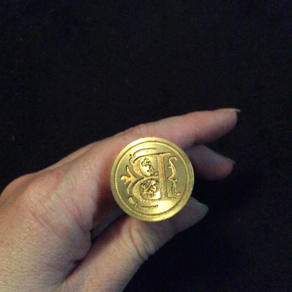 Letter ‘B’ wax seal!
